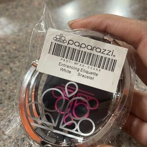 Entrancing Etiquette White Bracelet |